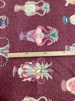 Alternative view of Vasi animati fondo rosso bordeaux