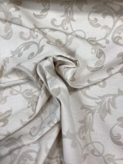 Alternative view of Tessuto damascato motivo tortora su fondo panna