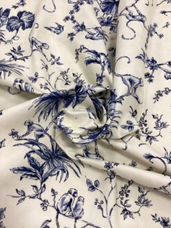 Alternative view of Tessuto in cotone motivo Toile de jouy in chiave esotica